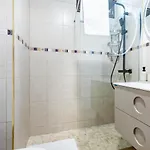 Piteras 110 Apartman Arona